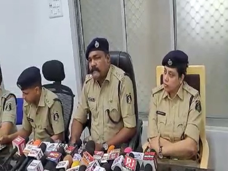 शनिवार को पुलिस ने पूरे मामले का खुलासा पुलिस ने किया है।