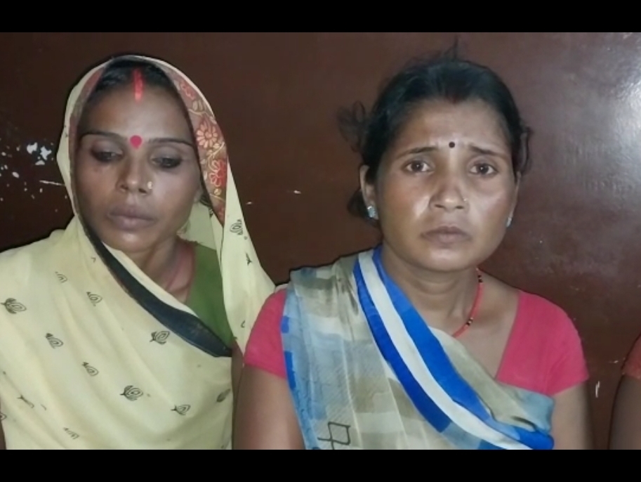 महिला सफाईकर्मियों ने लगाई न्याय की गुहार।