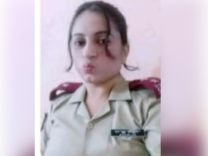 दो पाकिस्तानी महिला खुफिया एजेंटों ने इंडियन आर्मी के एक जवान को हनीट्रैप में फंसाया, सोशल मीडिया के जरिए उससे भारतीय सेना से जुड़ी संवेदनशील जानकारियां मंगवाईं।