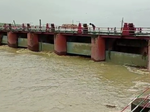 प्रधानमंत्री और गृह मंत्री पर परिवाद दायर करने पर गुस्साए पारस, प्रिंस ने  जारी किया लेटर | Union Minister, Prince Raj issued letter, angry over  filing in court against Prime ...