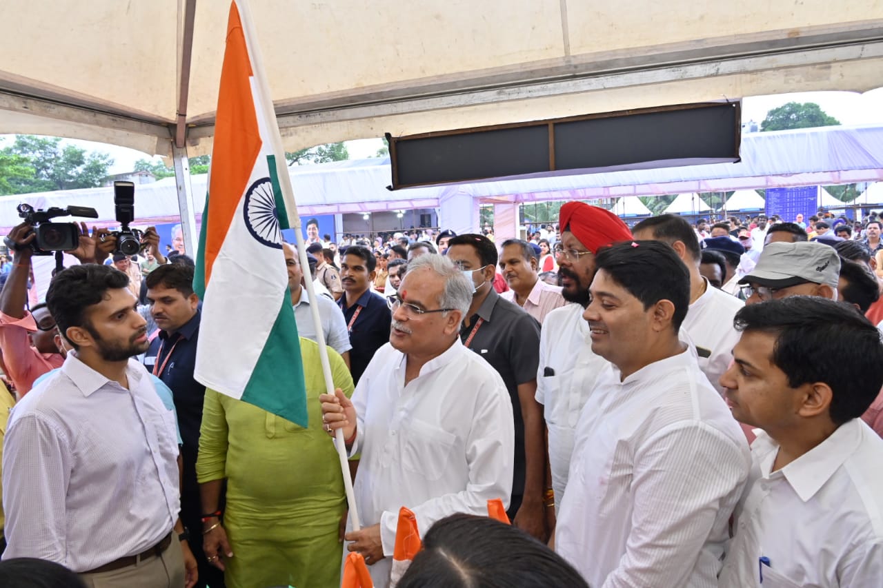 तिरंगा अभियान को भी CM ने किया सपोर्ट।