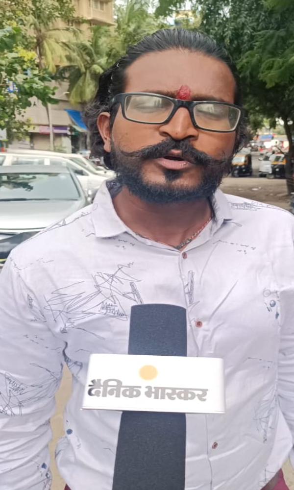 अनिल हीरे कहते हैं कि अपना घर नहीं होने की वजह से कोई अपनी बेटी की शादी मुझसे नहीं कर रहा है।