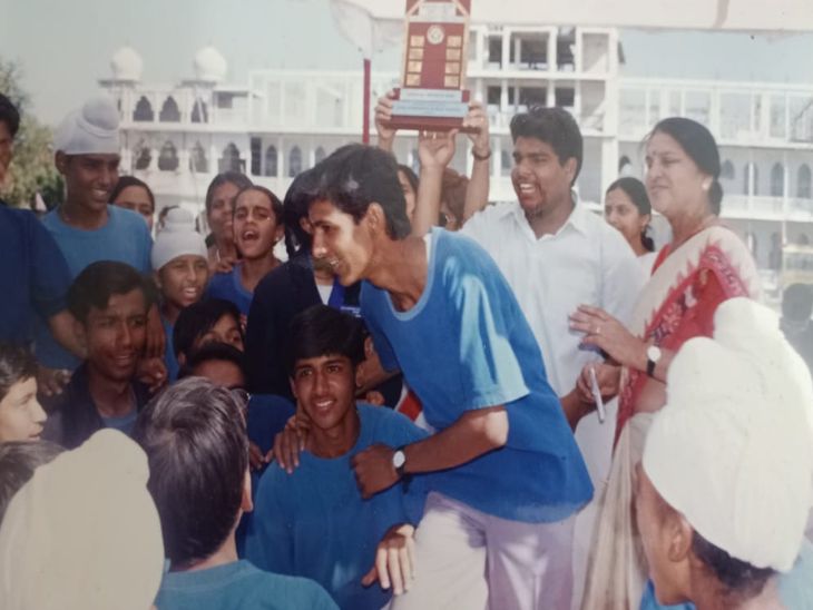 A happy pushy friend Bhargava with sportsman friends at school.