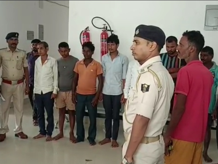 जहानाबाद में उत्पाद विभाग टीम ने की कार्रवाई: 12 शराबी को किया गिरफ्तार, शराब  अधिनियम के तहत प्राथमिकी दर्ज – Bharat News India