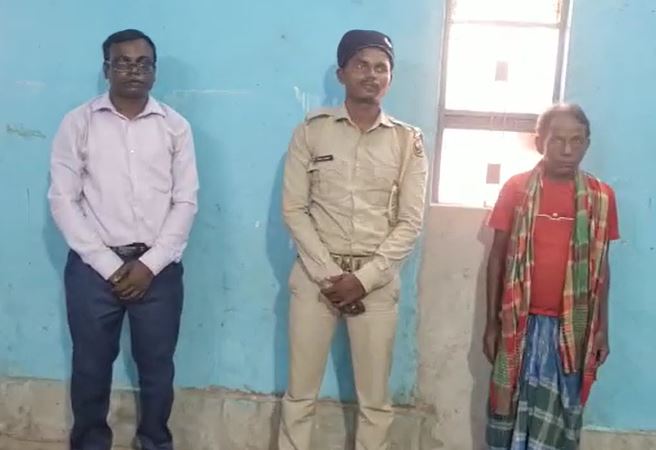गश्ती के दौरान वर्दी पर DSP बैच लगाए घूम रहे युवक पर थानाध्यक्ष शंभू यादव को शक हुआ था। इसी के बाद फर्जी थाने का खुलासा हुआ।