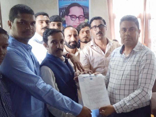 Save the self-respect of BSP-Matka scandal fury demonstration ...