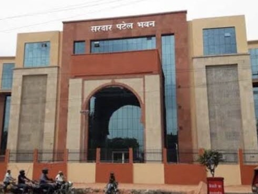 बिहार पुलिस मुख्यालय। - Dainik Bhaskar