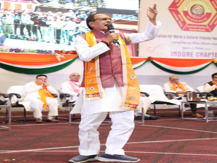 इस अंदाज में कहीं अपनी बात