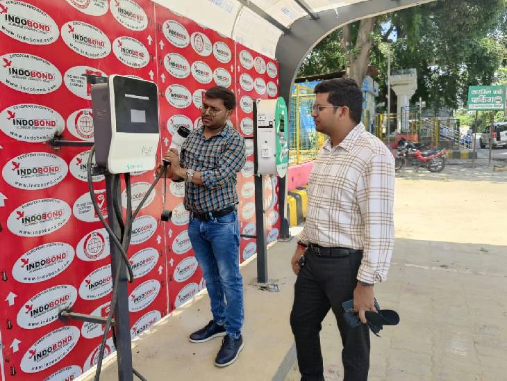Every 5 km in Kanpur. Charging stations will be built at a distance