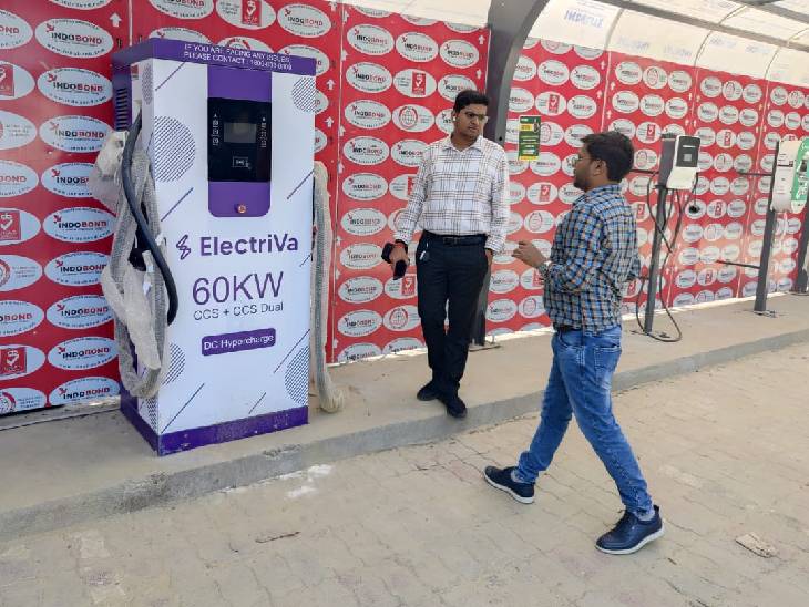 Every 5 km in Kanpur. Charging stations will be built at a distance