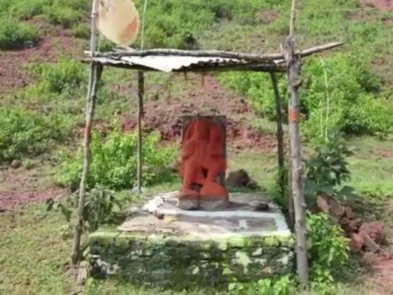 श्रीराम प्रतिज्ञा स्थल सिद्धा पहाड़ पर मौजूद हनुमान मंदिर