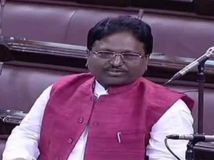अनिल सहनी पर 23.71 लाख की धोखाधड़ी का मामला है।