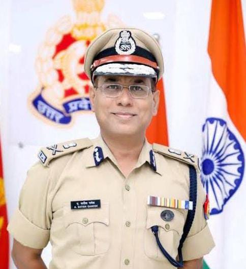 ए. सतीश गणेश, पुलिस कमिश्नर।