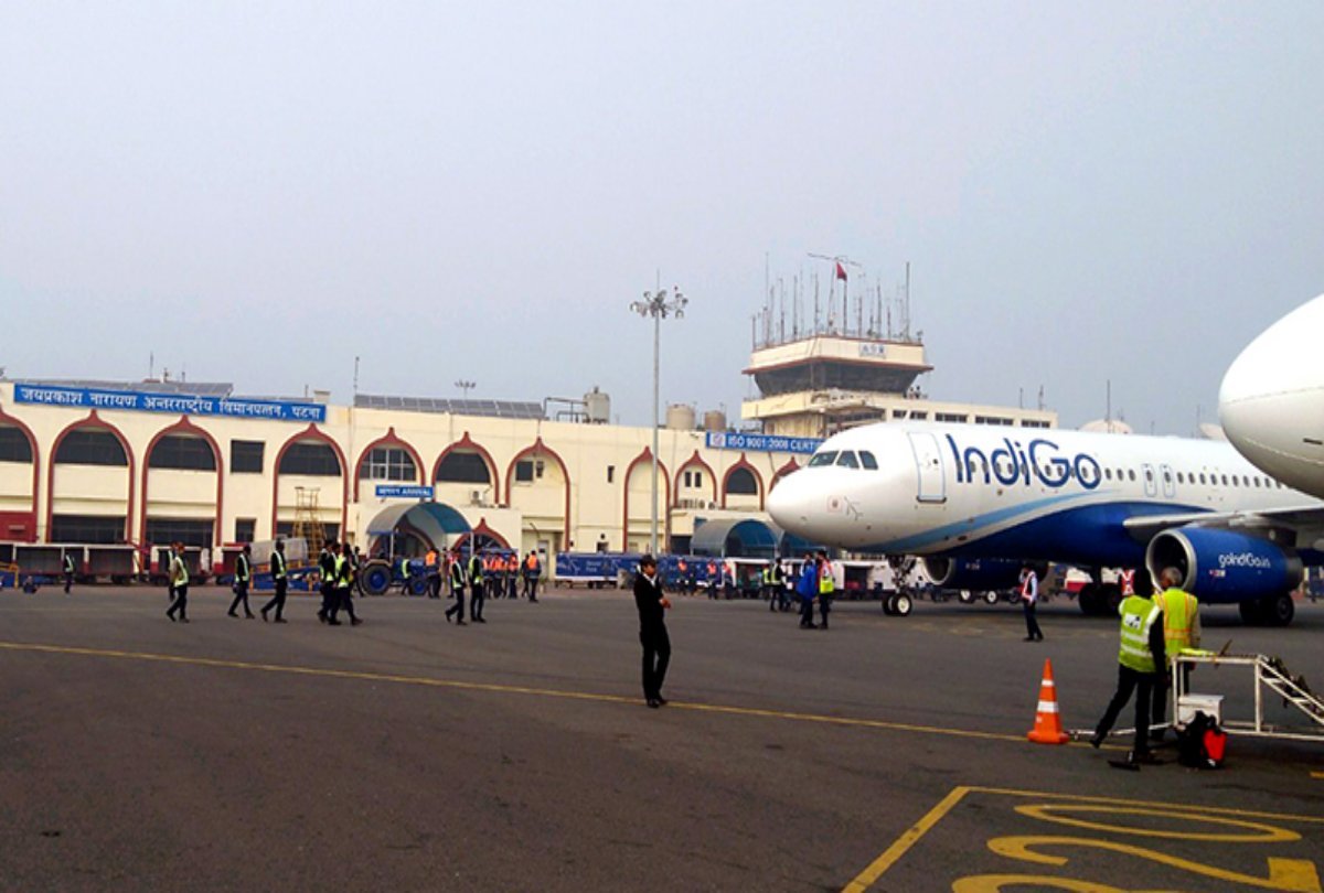 पटना एयरपोर्ट की फ़ाइल फोटो। - Dainik Bhaskar