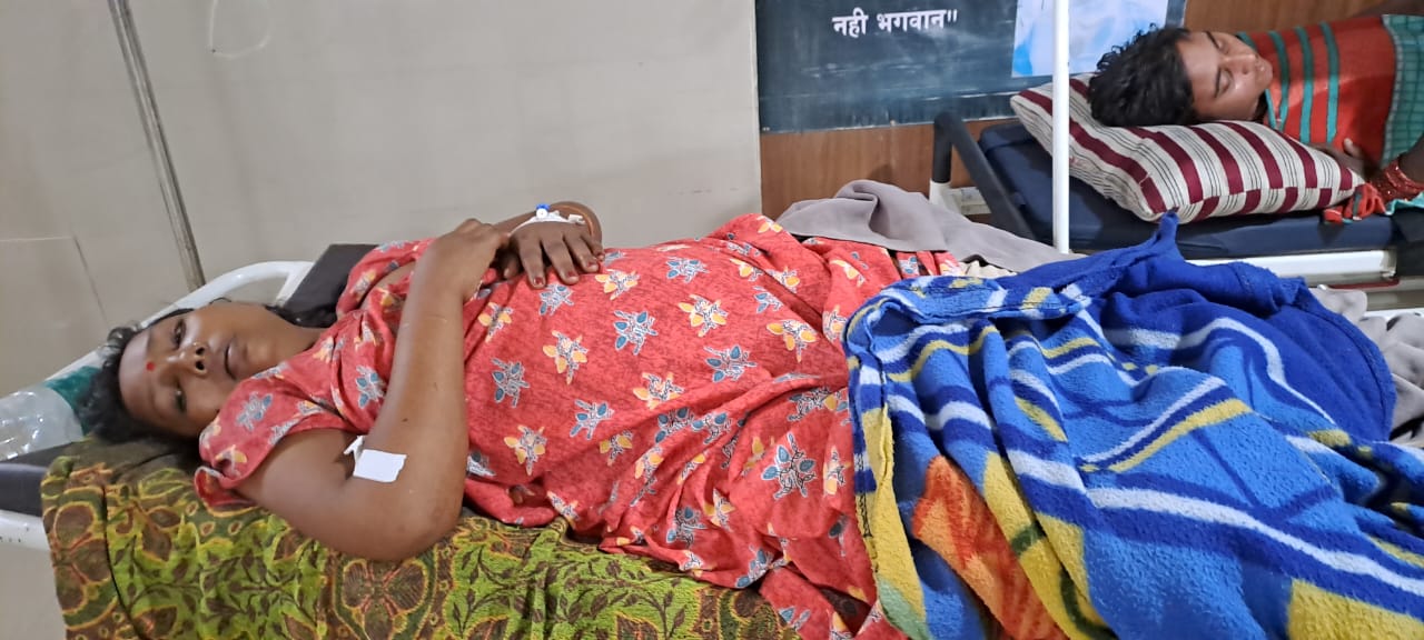 सुनीता फिलहाल डायलिसिस पर है। जिंदा रहने के लिए किडनी की जरुरत है।