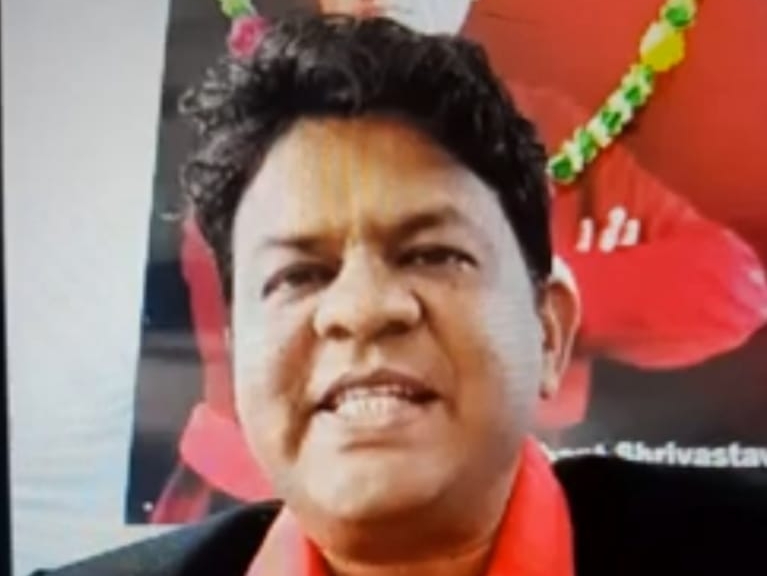 प्रभारी प्राचार्य प्रतीक श्रीवास्तव।