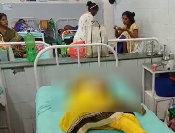 उन्नाव में जब पीड़िता ने बच्चे को जन्म दिया ये फोटो उस दिन की है।