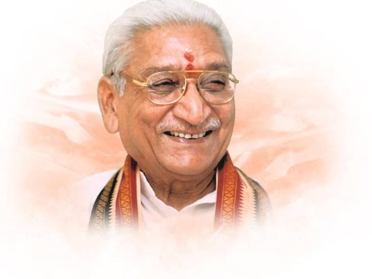 Burlington square changed in Lucknow, now VHP's international president Ashok  Singhal will be known as Burlington square, politics begins