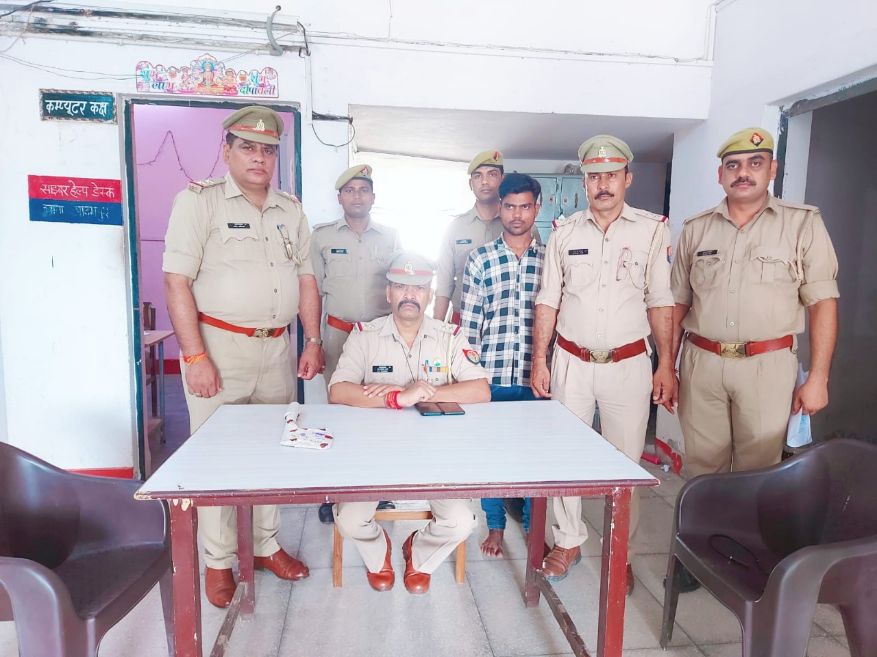 Baba was killed while sleeping in Hasanpur, police also recovered ...