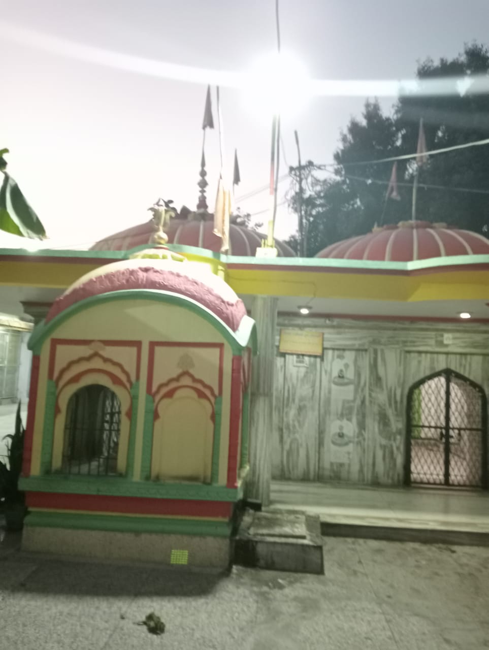 मेरठ का बिल्वेश्वर नाथ मंदिर। इसी मंदिर में भोलेनाथ ने रावण की पत्नी मंदोदरी को दर्शन दिए थे।