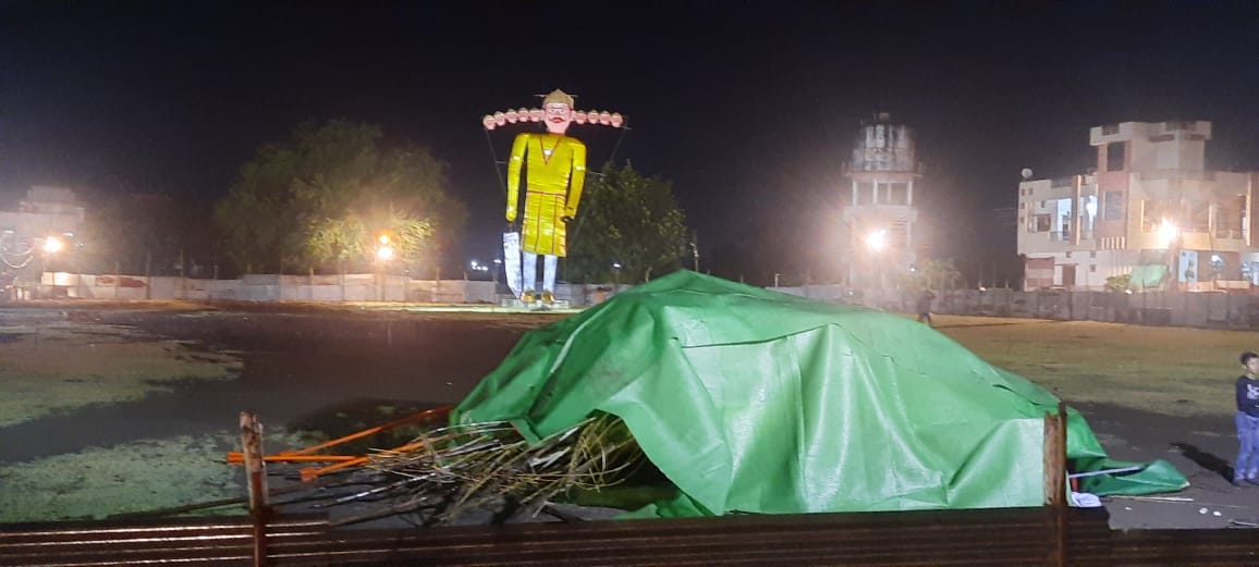 नवचंडी मंदिर प्रांगण में रावण दहन कार्यक्रम कल होगा। - Dainik Bhaskar