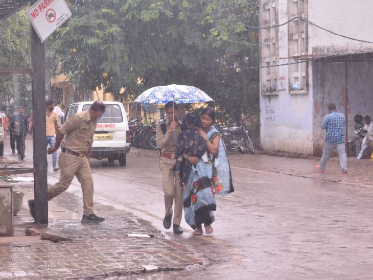It rained all night, the return of monsoon averted, it will rain for 5