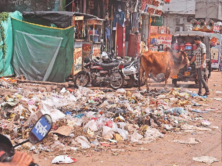 Garbage Acr Then the strike, the garbage car did not reach the colonies, the dirt ...