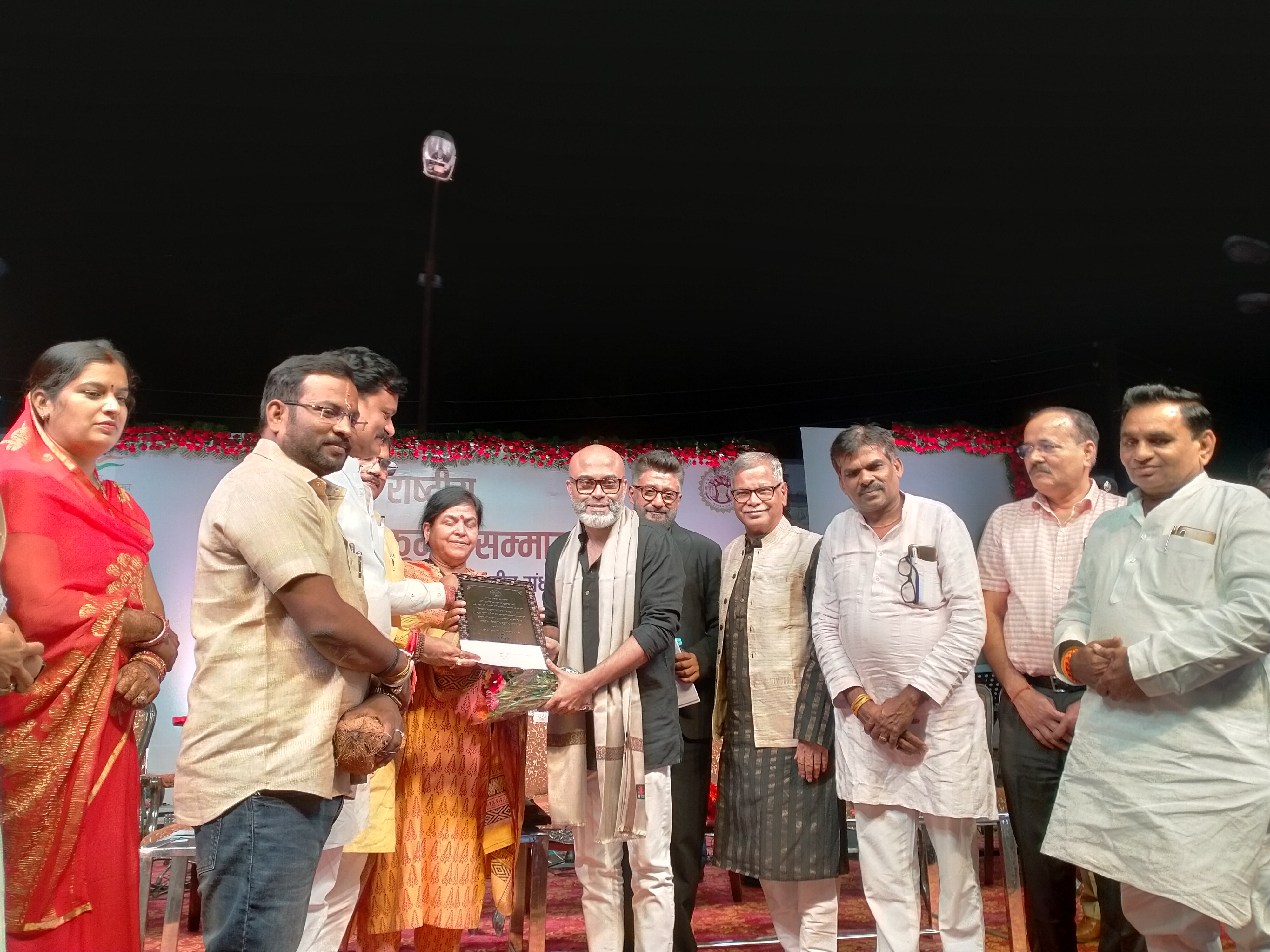 2020 के लिए गीत लेखक अमिताभ भट्टाचार्य सम्मानित।