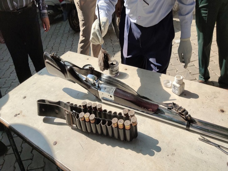 Karnal News, thieves did not throw the stolen license gun from the