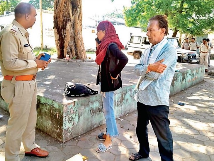युवती ने प्रेमी की मदद से 2 लाख रुपए की सुपारी देकर भाई की हत्या कराई। - Dainik Bhaskar