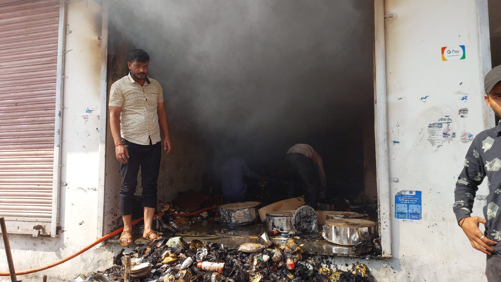 Fire caused by short circuit, fire brigade found fire under control