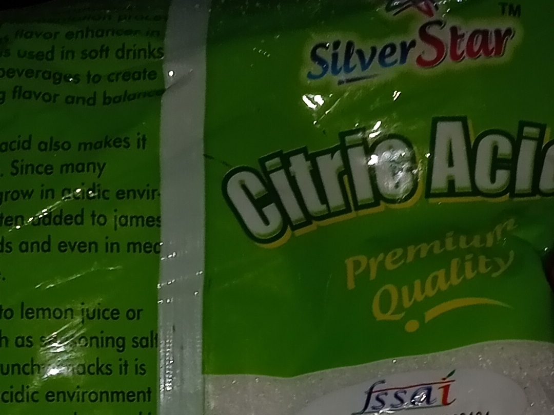 साइट्रिक एसिड के पैकेट पर एक्सपायरी डेट नहीं मिली।