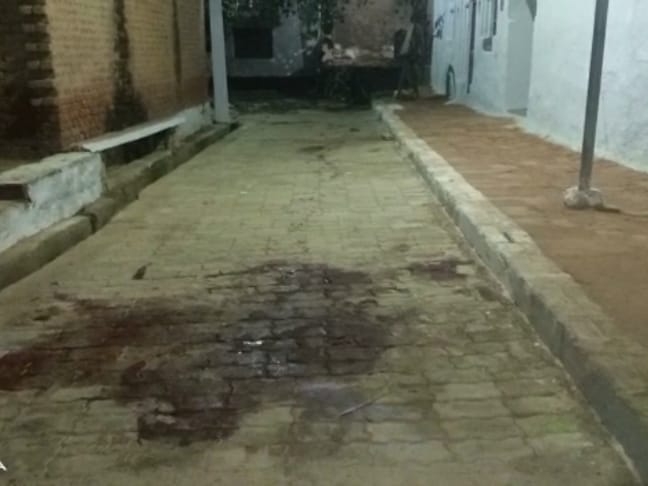 इसी जगह पर दबंगों ने पिता-पुत्र की गोली मारकर हत्या कर दी।