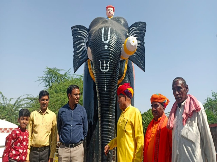बूंदी में भाई दूज पर हर साल की तरह हिंडोली, ठीकरदा, बड़ौदिया, सथूर, बोरखेड़ा सहित आस-पास के कस्बों में लोक सांस्कृतिक पर्व घासभैरू महोत्सव मनाया गया।