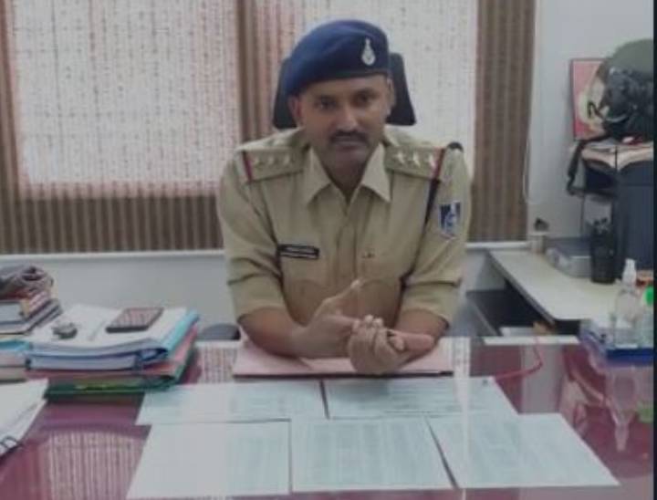 भंवरकुआ TI शशिकांत चौरसिया ने बताया कि पूछताछ में लड़कियों के आष्टा में ही दर्दनिवारक गोलियां खाने की बात पता चली है।