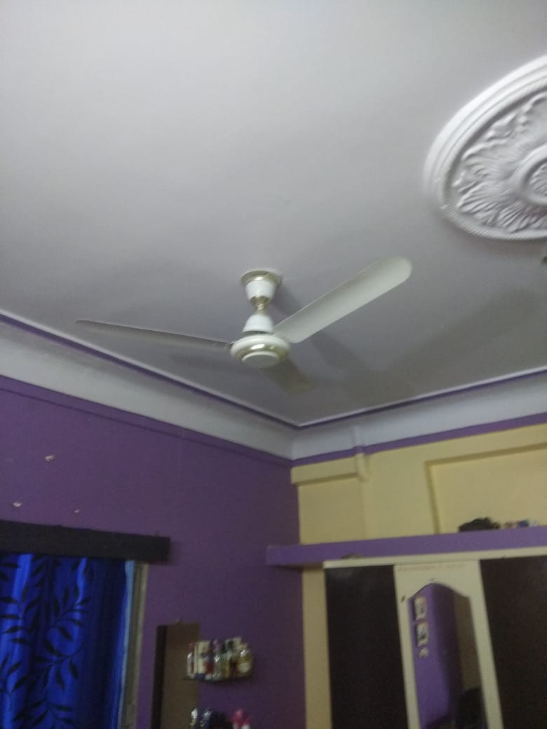 इसी पंखे में झूला था युवक
