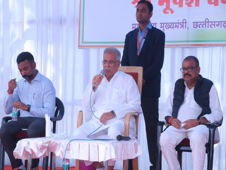 कहा- 'अपने धर्मों को मानें और दूसरे की धार्मिक भावनाओं को ठेस नहीं पहुंचाएं' | CM Bhupesh's statement on the Buddhist conference controversy, Said- Follow your religions and do not hurt the