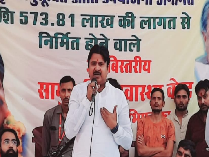एमएलए संजीव सिंह कुशवाह। - Dainik Bhaskar