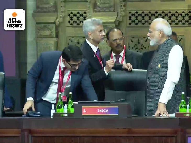 बाली में PM के साथ विदेश मंत्री डॉ. एस जयशंकर, NSA अजीत डोभाल और G20 शेरपा अमिताभ कांत भी समिट में हिस्सा ले रहे हैं।