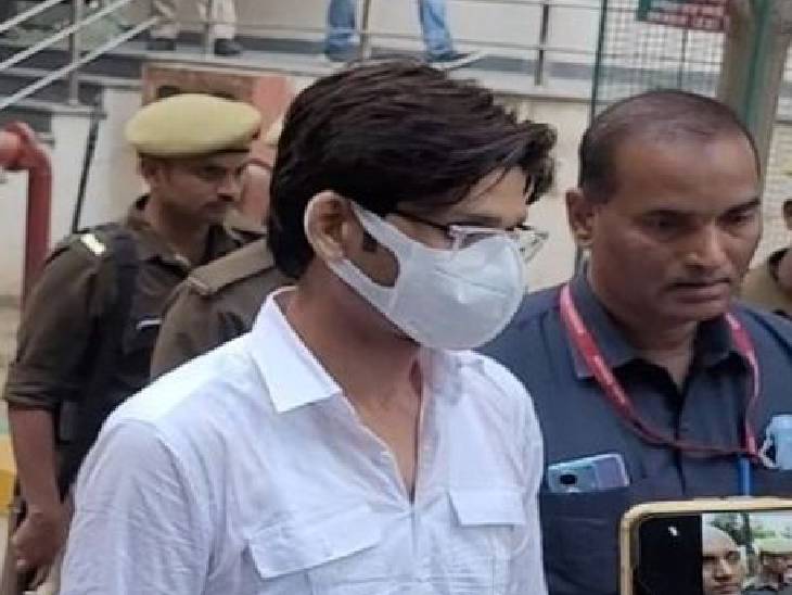 ईडी ने 7 दिन पहले मुख्तार के साले को गिरफ्तार किया था। इसके बाद कोर्ट में पेश किया था।