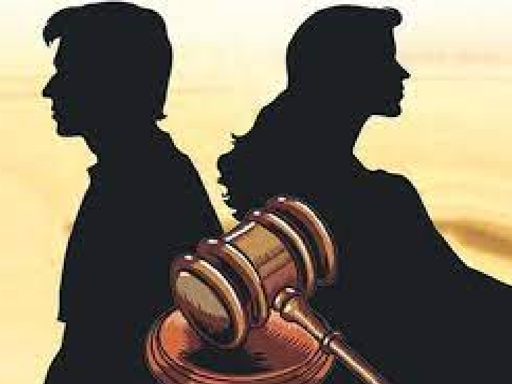 पति-पत्नी ने तलाक के बाद दोबारा शादी की और एक साल साथ रहने के बाद विवाद होने पर दोबारा तलाक लेने जा रहे हैं। - Dainik Bhaskar