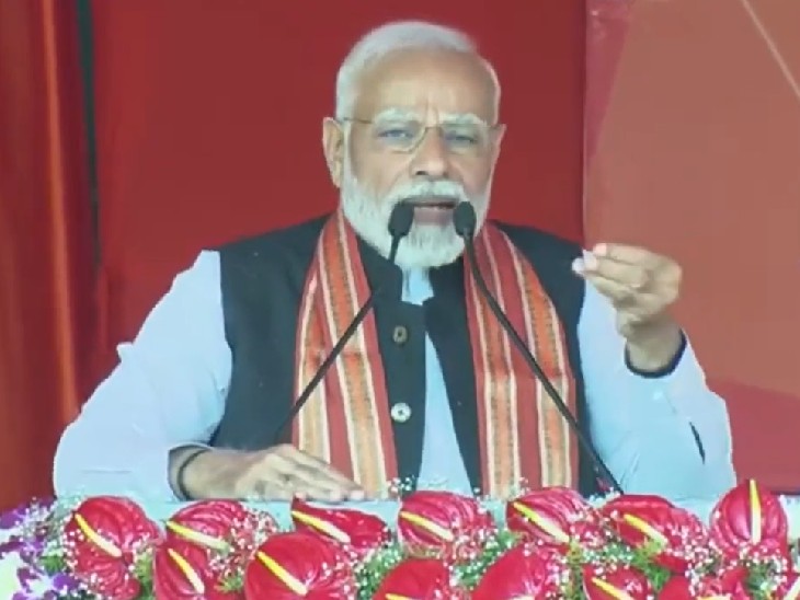 Narendra Modi Ravan Vs Mallikarjun Kharge; Gujarat Election Campaign ...