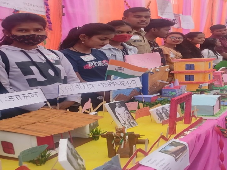 स्टूडेंट्स ने बनाए आकर्षक मॉडल्स।