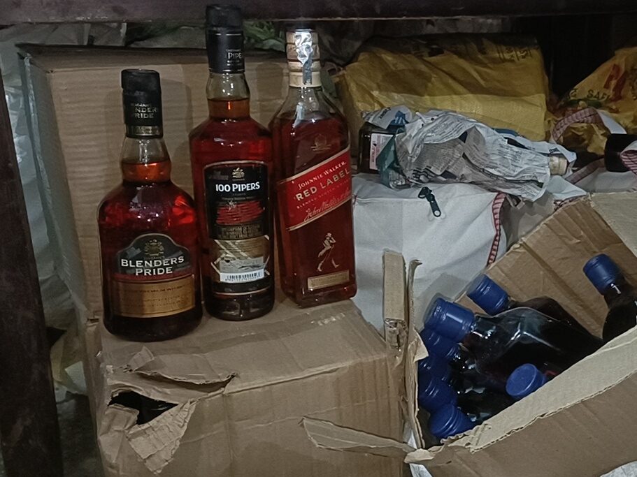 Large consignment of liquor caught from scrapies parked in Digha