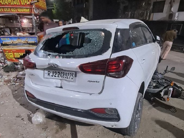 Road accident in Rajasthan's Pali late at night