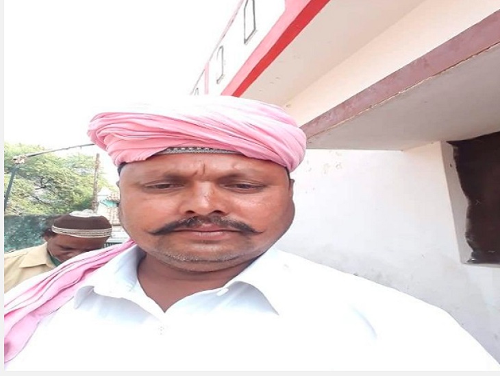 बीजेपी नेता आयुब खान। - Dainik Bhaskar