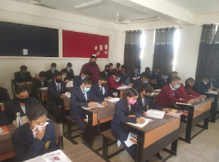 Even breathing is difficult due to toxic fumes, 300 children of