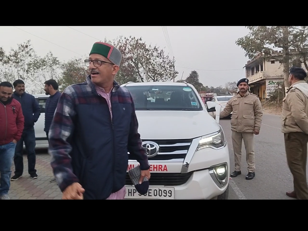 विधायक सिंह।