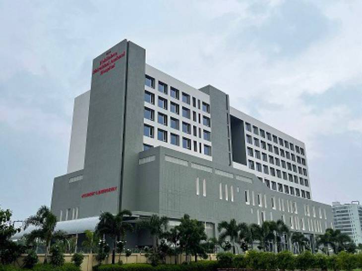 कोकिलाबेन अस्पताल।