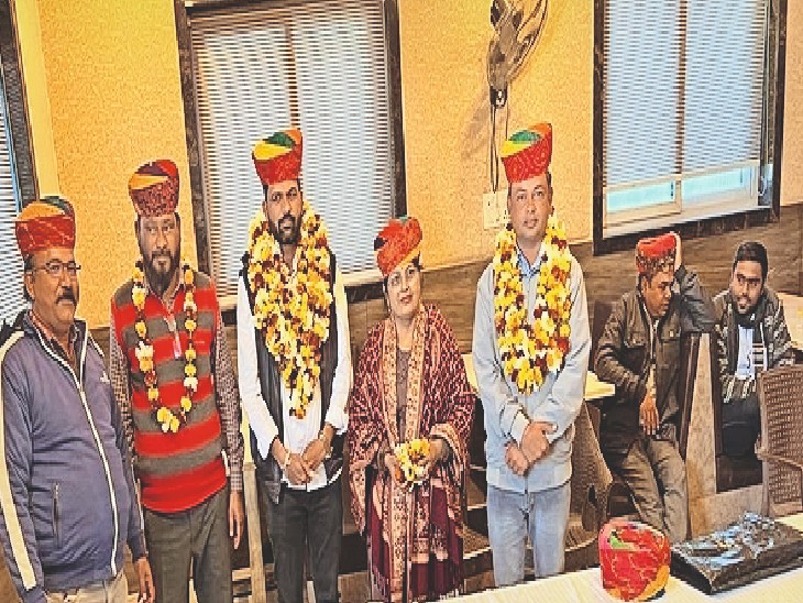 Formation of Village Development Officer Executive श्रवणराम लवाइच बने